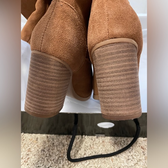 Suede Brown Boots - Picture 9 of 12